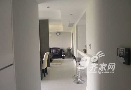 黑白灰风尚 晒129平时尚现代感新居