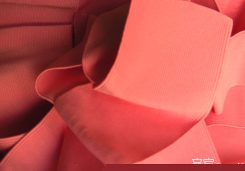 聚酯纤维和棉哪个好  真正环保的是谁