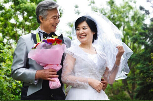 父母拍婚纱照好吗 给父母拍婚纱照的意义