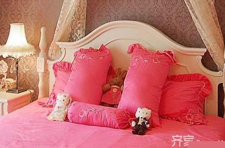 结婚当天婚房布置要注意什么