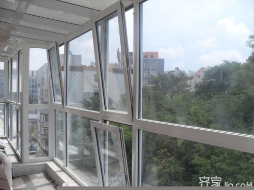 封阳台价格 窗户是居民与外界的一道防线