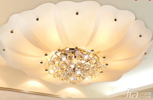 灯光打造温馨空间 5款浪漫卧室灯具推荐