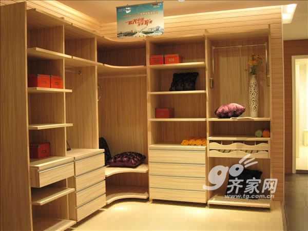 专家解疑：如何防止柜门变形