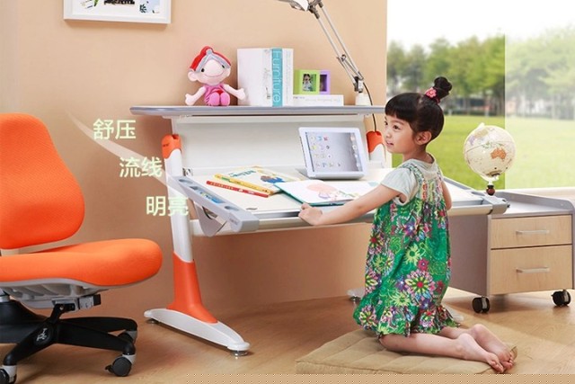 10款保护孩子健康成长的环保书桌