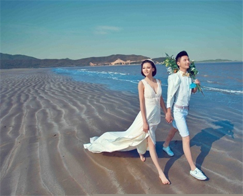 成都婚纱照摄影哪家好 拍婚纱照的姿势有哪些讲究