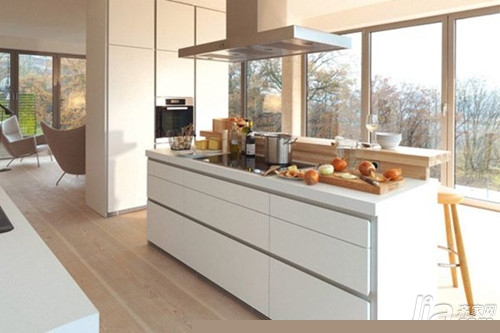 厨房油烟机哪种好 侧吸式与顶吸式的优缺点分析 