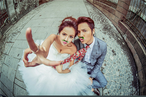 天津婚纱摄影哪里好  天津拍婚纱照多少钱