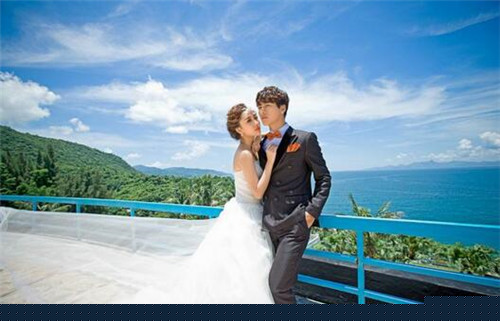 贵阳拍婚纱照多少钱 贵阳哪个地方拍婚纱照好
