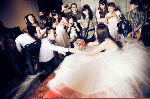 婚礼摄影跟拍技巧 婚礼跟拍注意事项