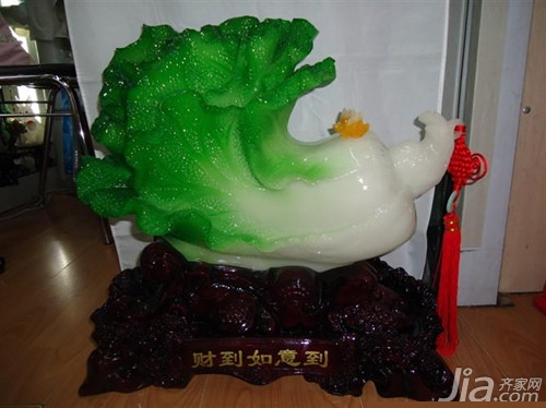 树脂工艺品的制作与保养