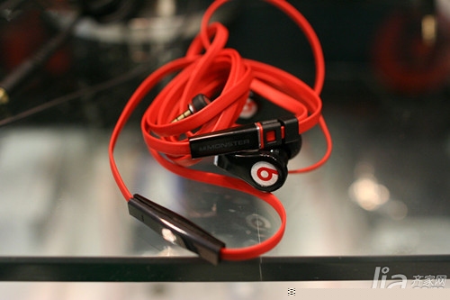 如何辨别魔声面条耳机真假