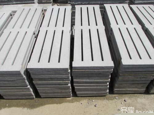水泥漏粪板模具规格有哪些 水泥漏粪板模具加工方法