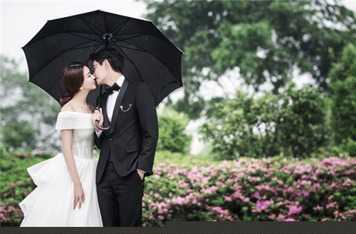 拍婚纱照团购划算不 怎么团购婚纱照拍摄服务
